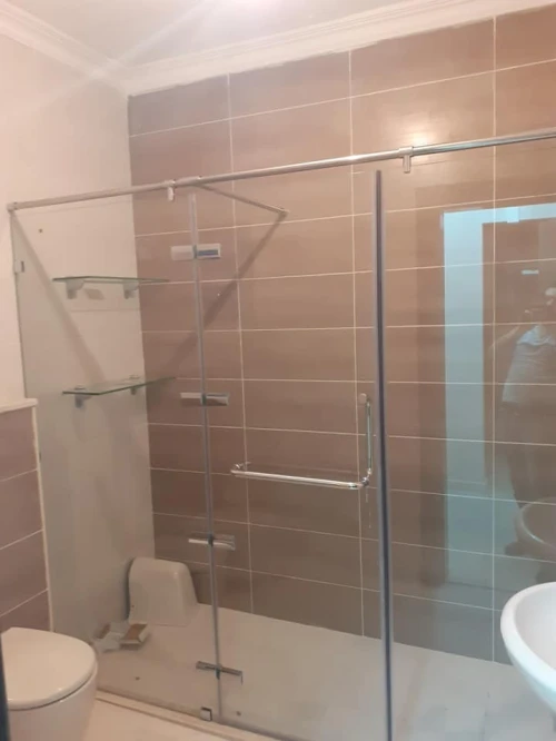 Cabine de douche 