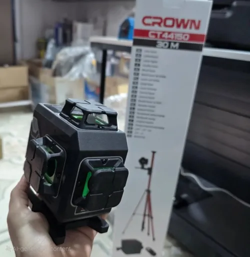 Niveau laser 4D 16 lignes 30M avec 2 batterie et perche télescopique 5m CROWN CT44150