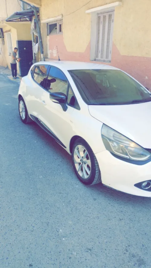 Renault Clio 4 2015 Limited