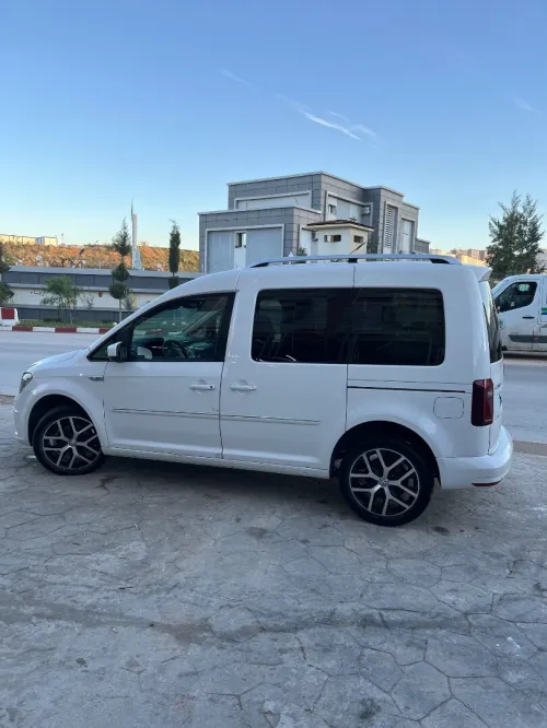 Volkswagen Caddy 2018 Highline