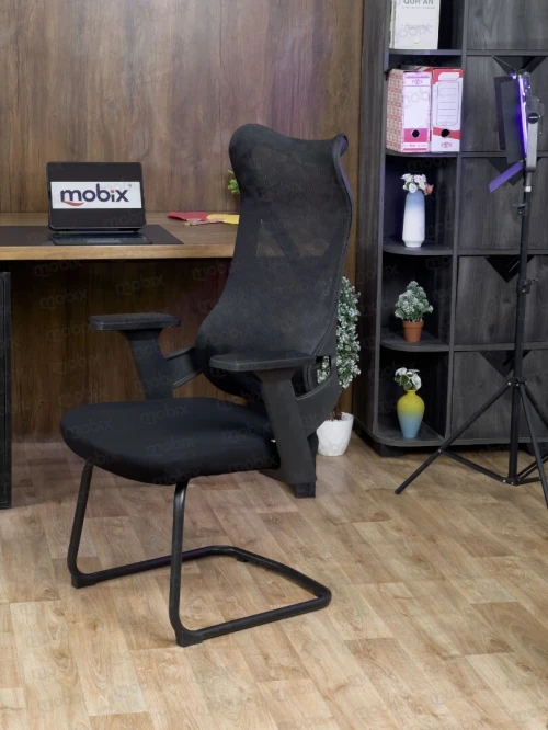 Chaise visiteur pour bureau ONDA noir de la marque Mobix dz