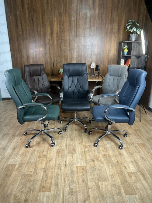 Chaise CIRTA opérateur PDG en simili cuir de la marque Mobix dz
