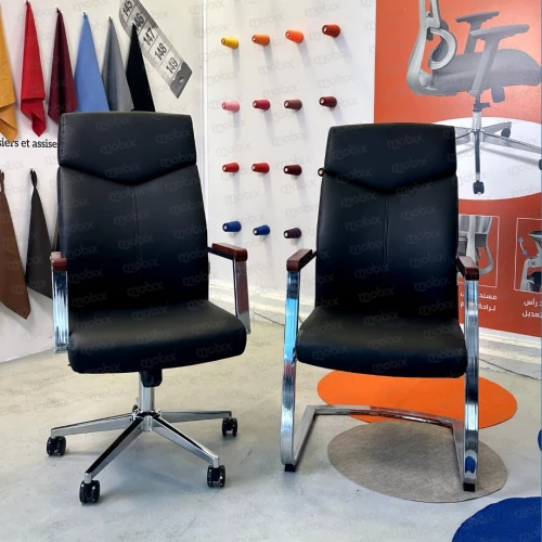 La chaise PDG AKAR accoudoirs bois éxecutif moderne de la marque mobixdz