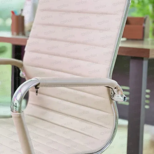 Chaise PDG NOBLE opérateur beige de la marque Mobix dz