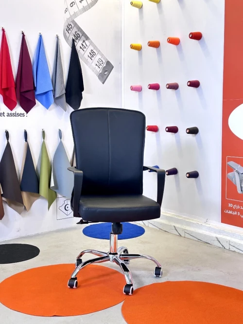 Chaise de bureau GRADO exécutive de la marque Mobix dz