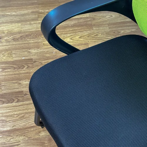 Chaise opérateur filet couleur jaune ergonomique Mobix dz