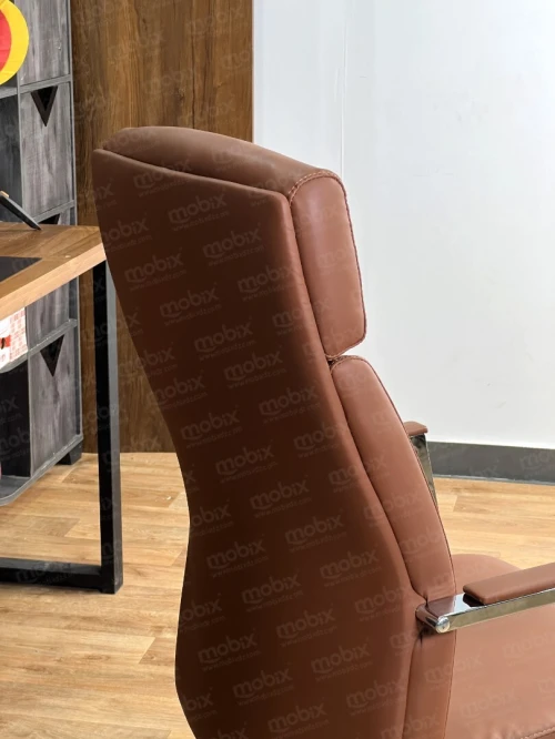 Chaise de bureau opérateur AKAR de la marque Mobix dz
