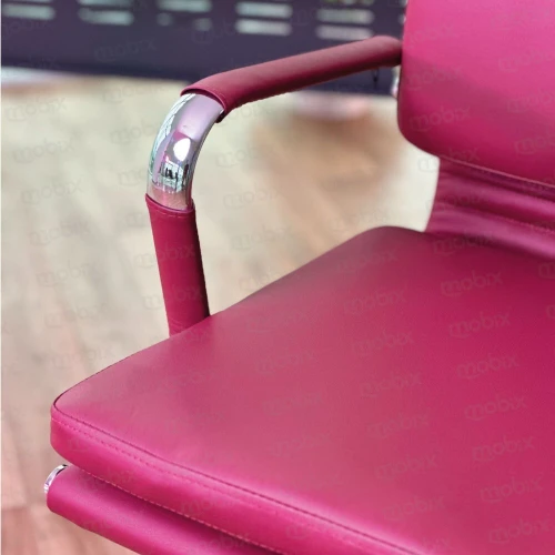 Chaise de direction AURA opérateur bordeau de la marque Mobix dz