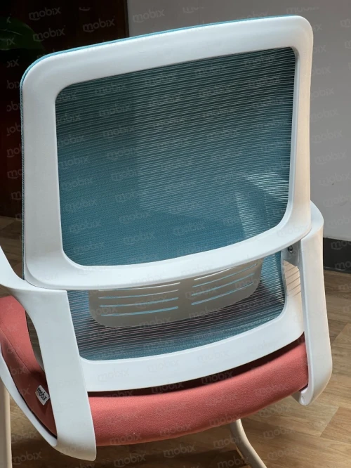 Chaise de bureau visiteur NOVA ergonomique de la marque Mobix dz