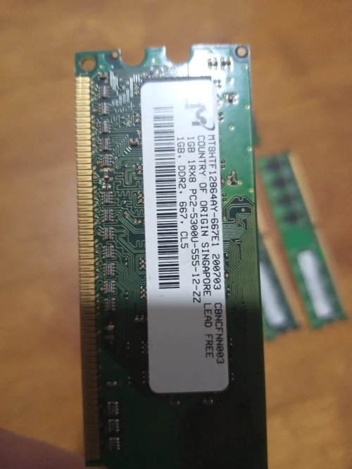 a vendre Ram DDR 2