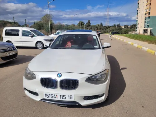 BMW Série 1 2015 