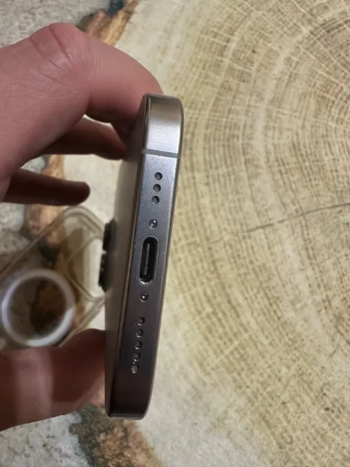Appel I phone 16 pro