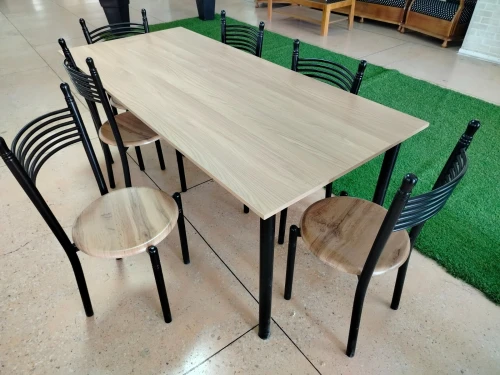 Table de salle a manger