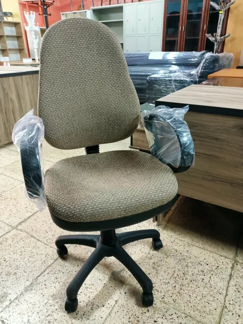 Chaise dactylo en polyuréthane