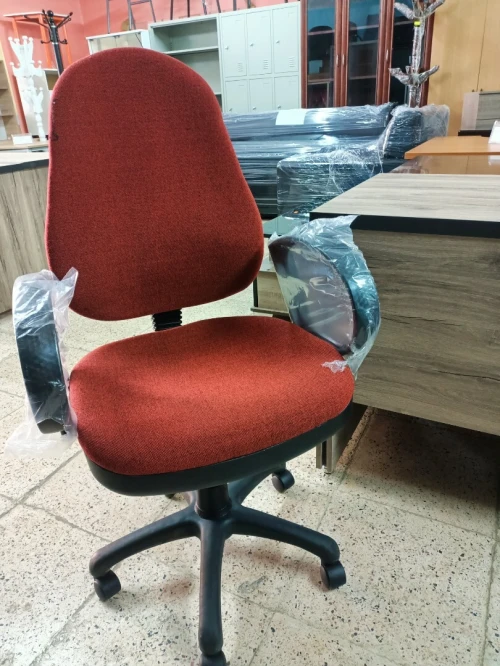Chaise dactylo en polyuréthane