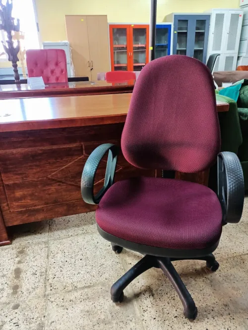 Chaise dactylo en polyuréthane
