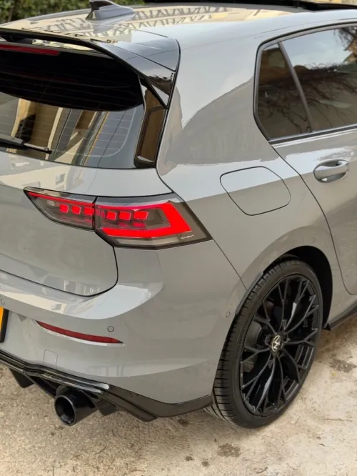 Volkswagen Golf 8 2025 R-Line