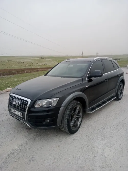 Audi Q5 2012 Off Road