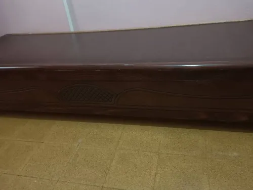 canapé coffre en bois