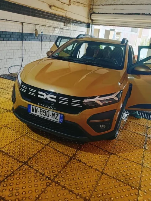 Dacia Sandero 2025 Stepway Expression plus