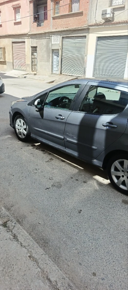 Peugeot 308 2026 1.6 hdi