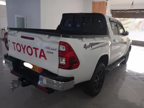 Toyota Hilux 2024 Revo