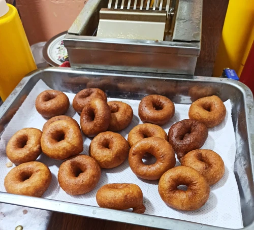 Donut machine 