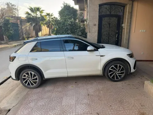 Volkswagen T-Roc 2025 