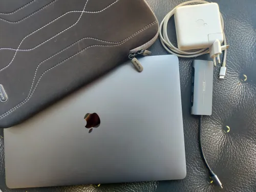MacBook pro 2019