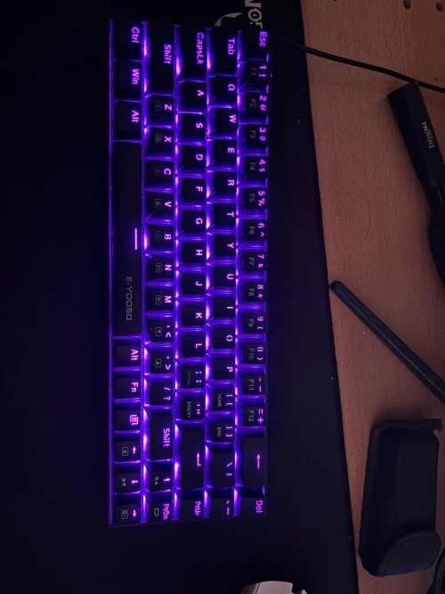 Clavier mécanique gaming E-YOSOO Z686