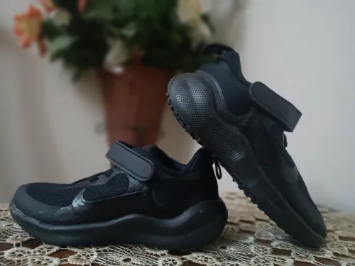 Baskets Nike Revolution 7 original 