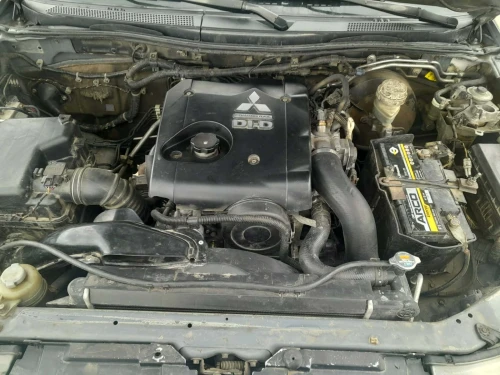Mitsubishi L200 2012 L200