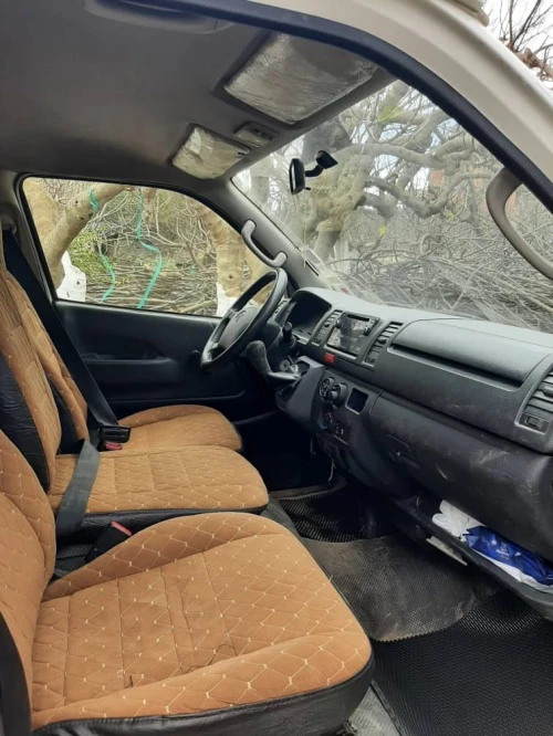 Location mini bus Toyota 15 places