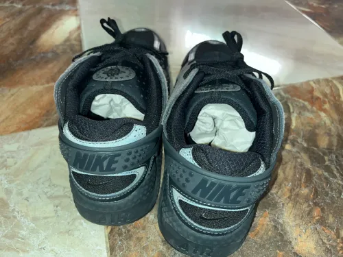Nike Huarrache Original habta caba ptr 42 Numéro :