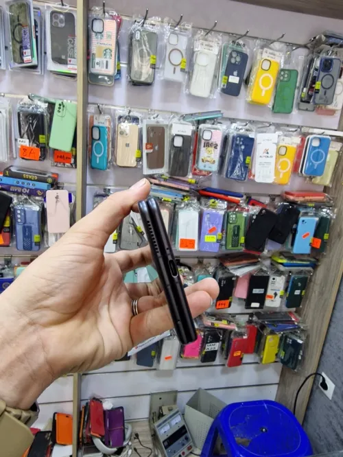 Honor Magic V3 CE avec antichok et chargeur