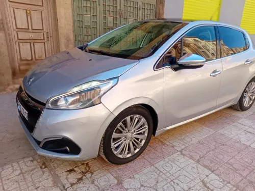 Peugeot 208 2018 Allure Facelift