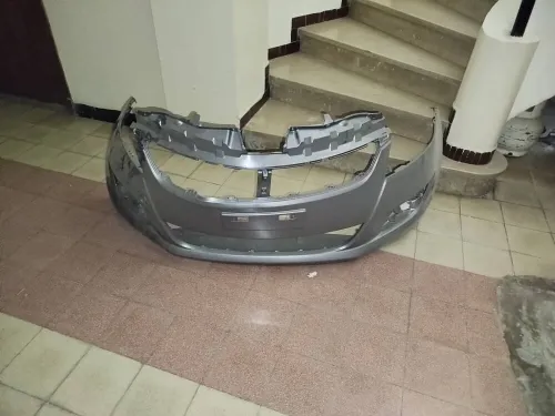 Parechoc avant Swift coupée 2015 peint gris souris