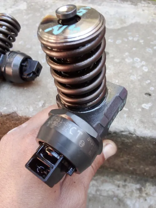 Injecteur 1.9tdi