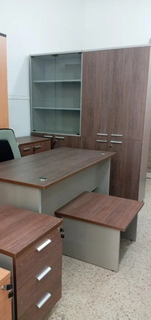MOBILIER DE BUREAU 