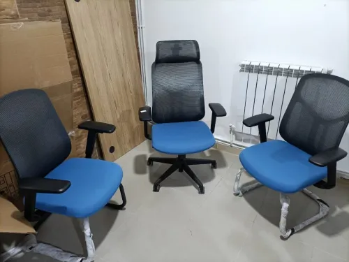 CHAISES OPERATEURS ET VISITEURS  