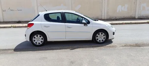 Peugeot 207 plus 2013 207 plus