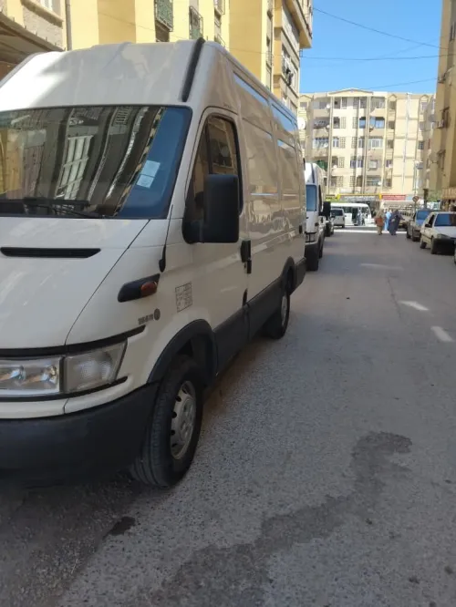 IVECO C11 2000