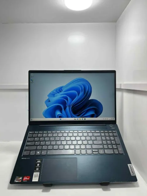 LENOVO IDEAPAD RYZEN 7 PRO 5825U 16 GB RAM 512SSD  GPU RADEON GRAPHICS ECRAN 15.6 FHD 