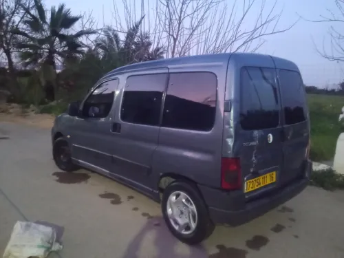 Peugeot Berlingo 2011 