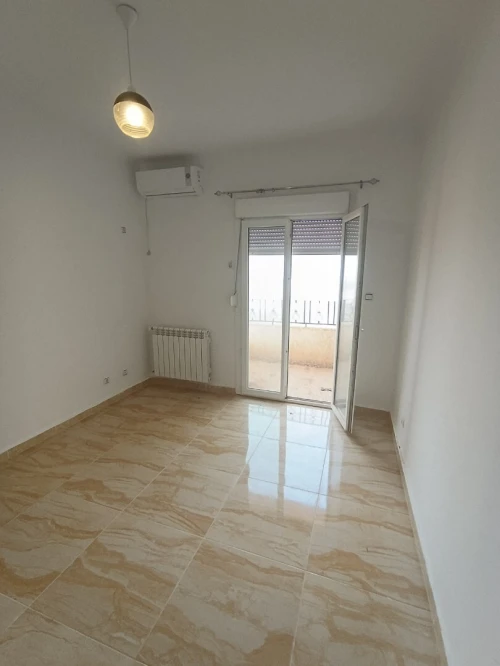 Vente Appartement F4 Oran Sidi chami