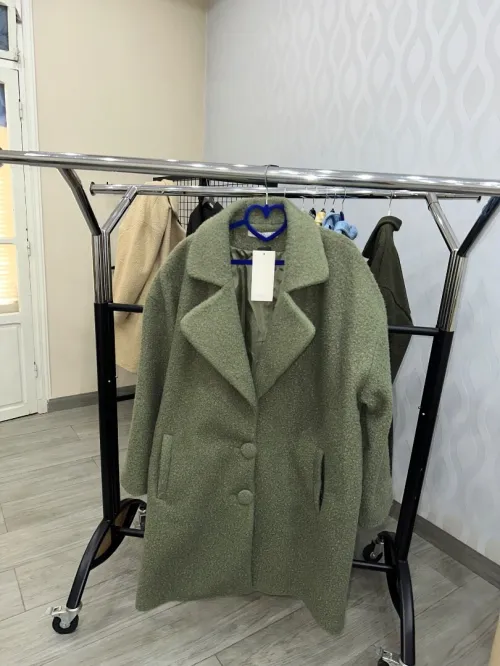 Vêtements femme, en gros