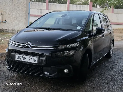 Citroen C4 Picasso 2022 Spacetourer 7 places