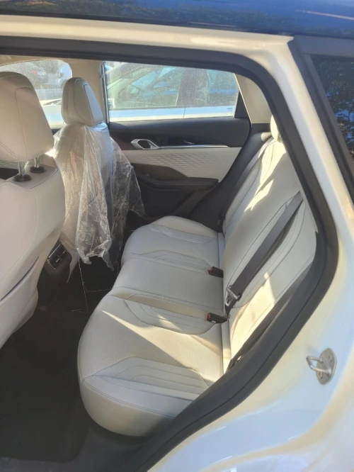 Geely Coolray 2026 starlight