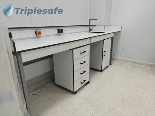 paillasse professionnel pour laboratoire