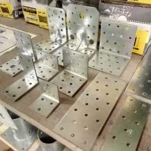 PLATINES MÉTALLIQUES